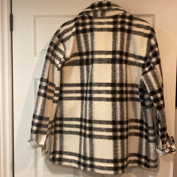 Women’s plaid jacket - Picture 2 of 6